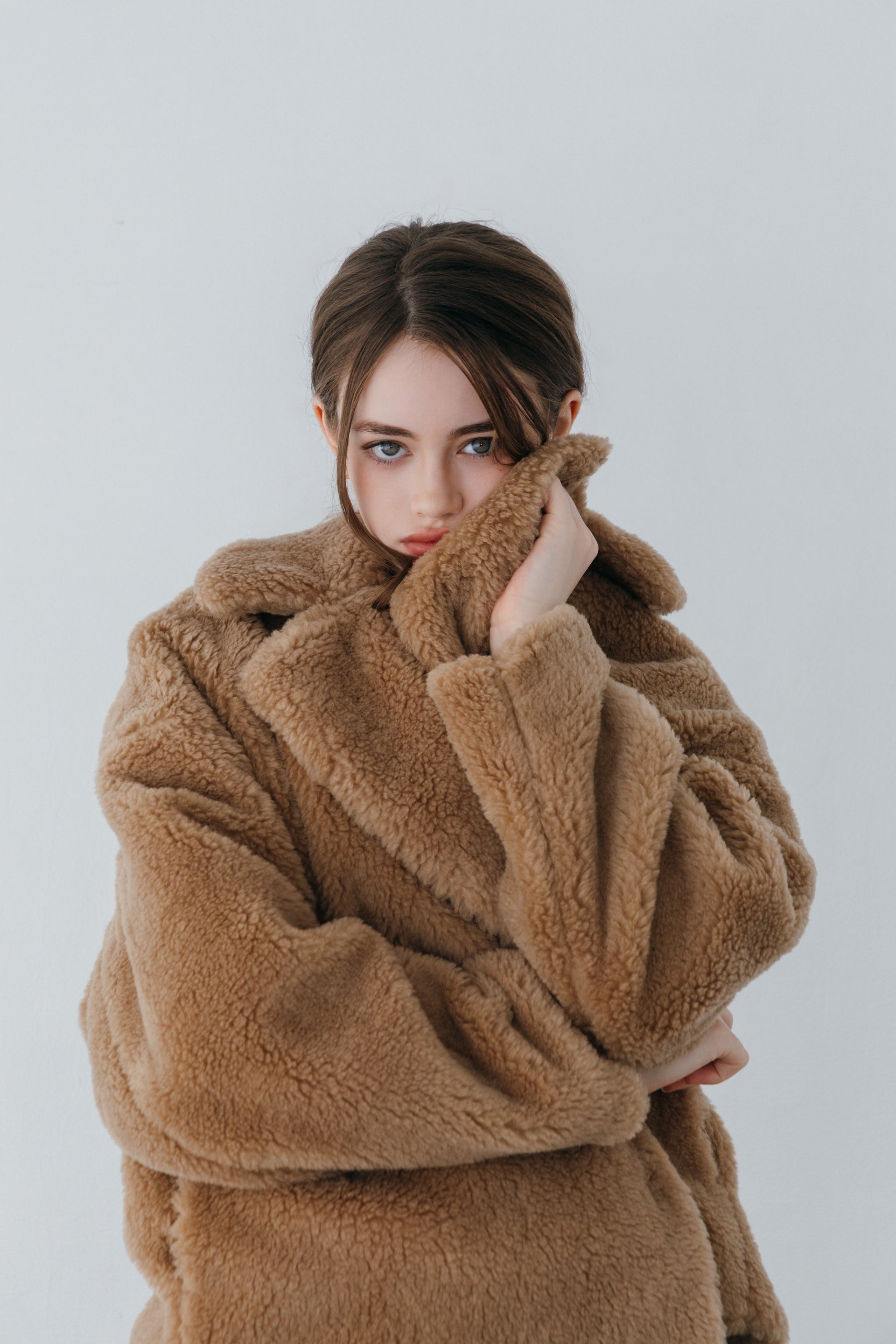 WOOL BOA COAT